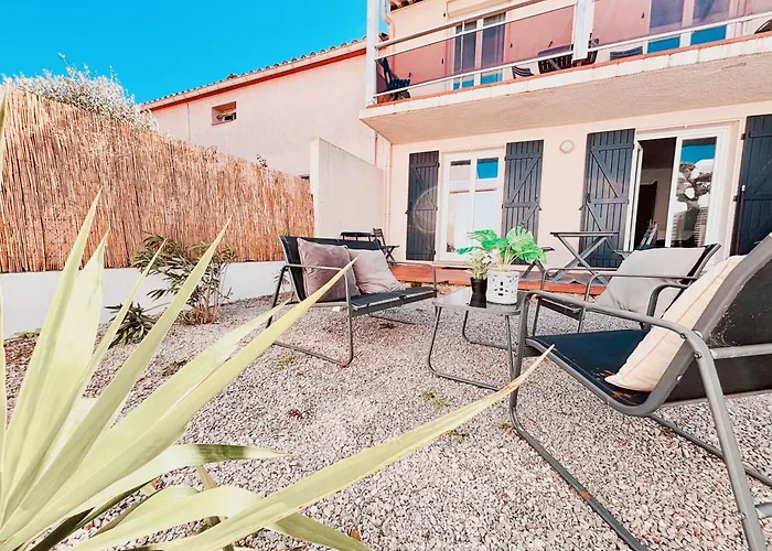 Appartement Avec Jardin Privatif A 300M De La Plage *2*